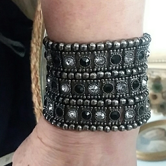 Bangle - Picture 2 of 2